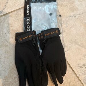 Ariat Kids Black Tek Grip Equestrian Gloves